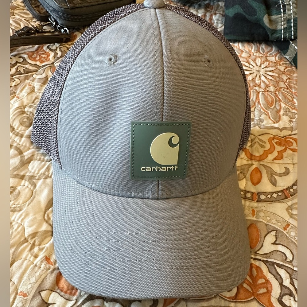 Carhartt hat